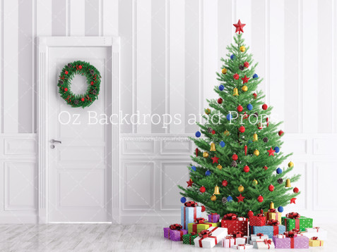 Festive Tree with Pinstripe Wall