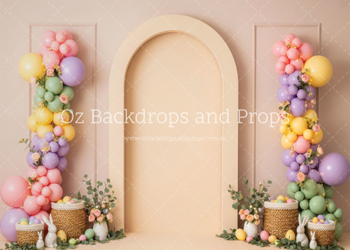Creamy Arch Easter Balloons