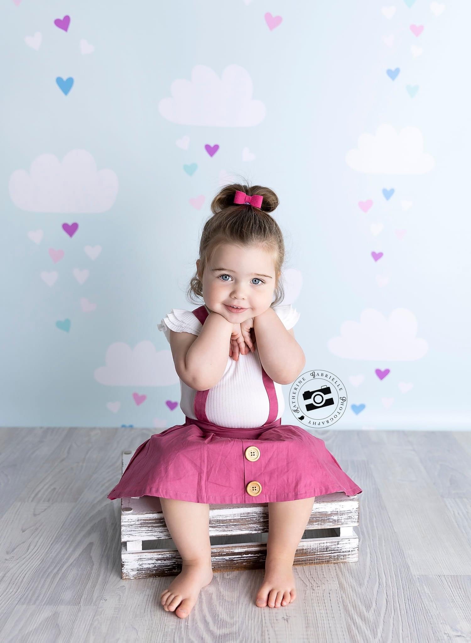 It's Raining Hearts - Oz Backdrops & Props