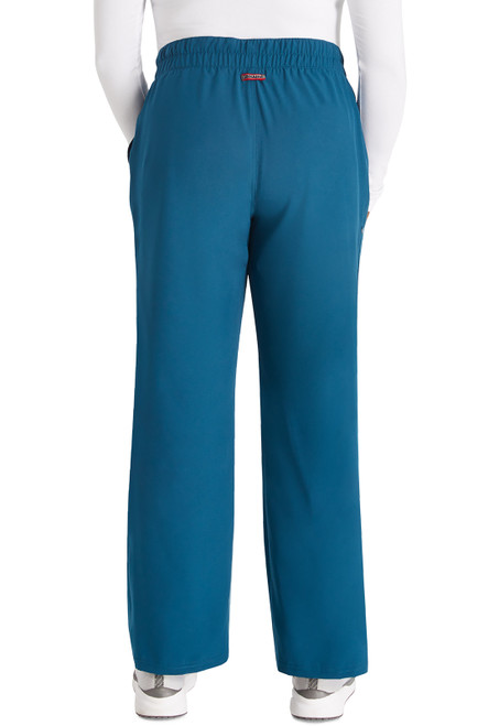 EDS NXT Tall Mid Rise Zip Fly Wide Leg Cargo Pant DK219T offers style and comfort for healthcare pros. Features a flat waistband, five pockets, and wide leg opening. A durable, essential addition to medical uniforms and nurse scrubs.
