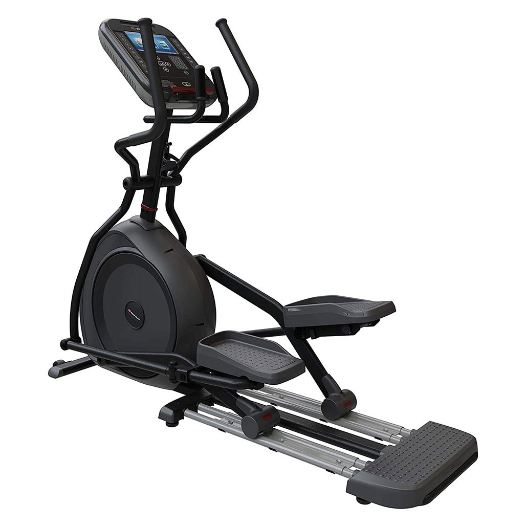 Star Trac 4 Series Cross Trainer with LCD - Ellipticals