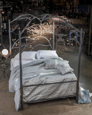 Forest Canopy Bed Iron Queen Size Bed Frame