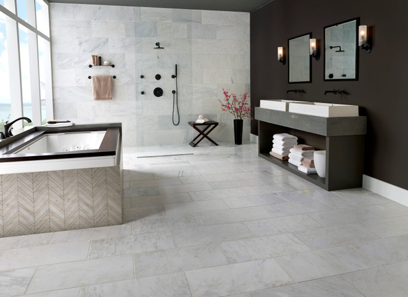 Master Bathroom Tub and Tile Accents!