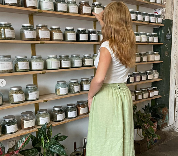 HERBS FOR FALL: Make Your Own Herbal Honey - Saturday, October 25th.