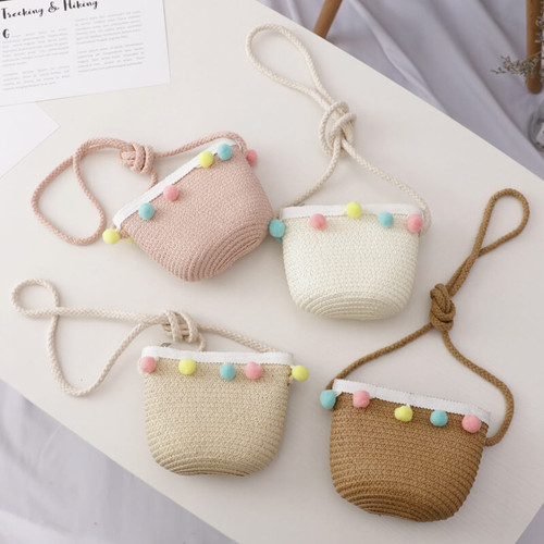 Pom-pom bags for kids