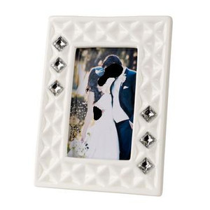 Diamond Shape Crystal Photo Frame Wedding Favor with Elegant Decorative Design