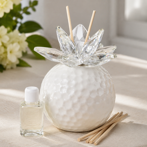 Elegant white lotus reed diffuser wedding favor gift with crystal top and luxury fragrance accessories