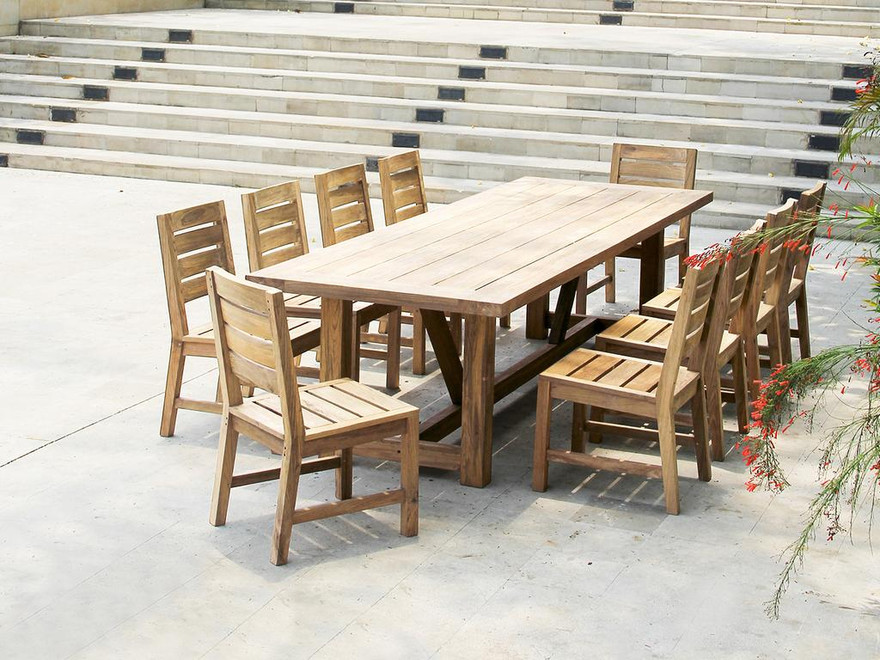 Vinegard Dining Table 300 - Ambiance Image~~