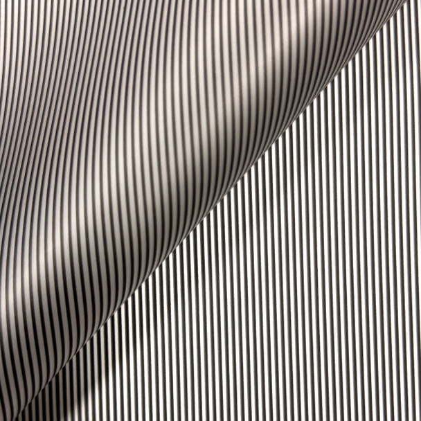 Frosted Vertical Stripes Floral Wrapping Paper - 20 Sheets - Black