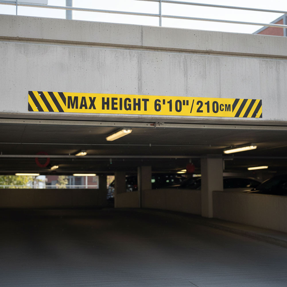 Maximum Height Aluminum Sign