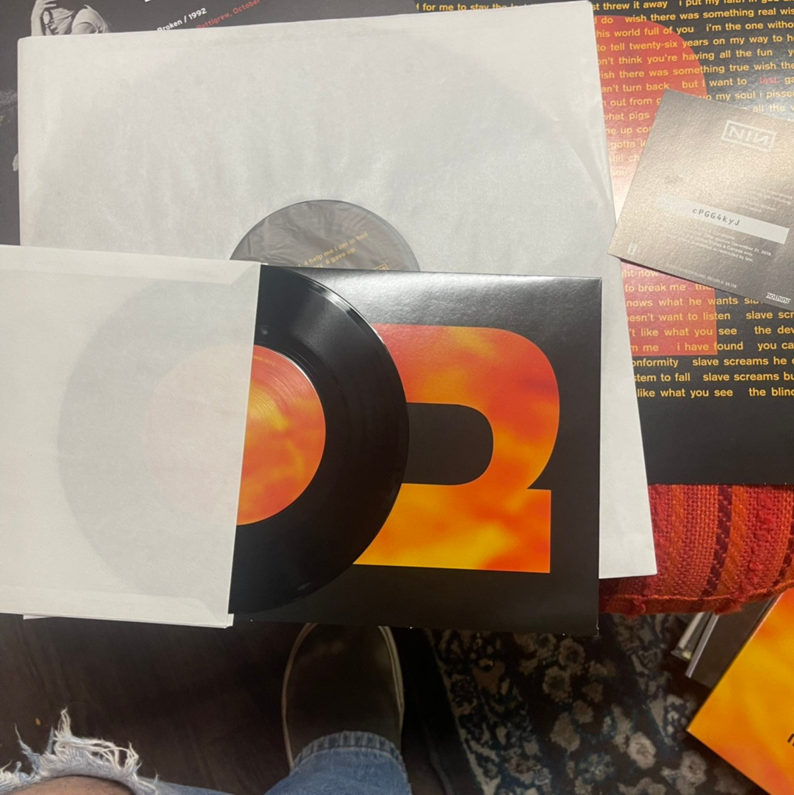 Nine Inch Nails - Broken (Includes 7” / Booklet/Printed Inner and