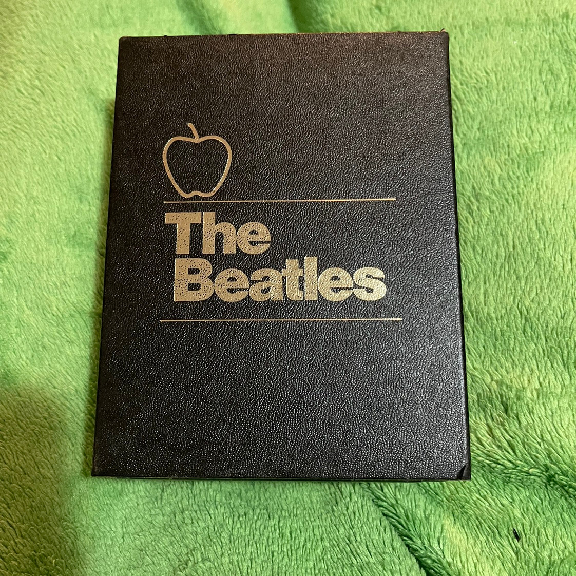 The Beatles - The Beatles (8 Track Box Set Near Mint -Really