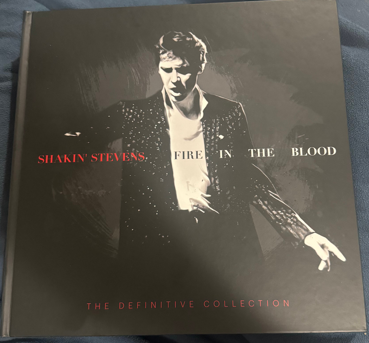 Shakin' Stevens - Fire in the Blood - The Deluxe Book Pack 19 CDs