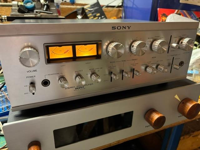 Sony TA-2000F Preamplifier - Serviced - Original Box - Serviced 9