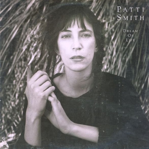 Patti Smith - Dream Of Life (1988 NM/NM)