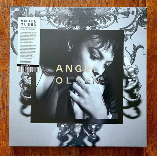 Angel Olsen - Song Of The Lark and Other Far Memories