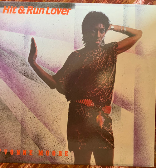 Yvonne Moore – Hit & Run Lover (4 track 12 inch EP used Canada 1984 VG++/VG++)