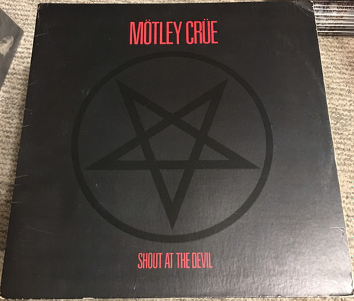 Mötley Crüe - Shout At The Devil (1983 USA Gatefold with Inner EX/VG+)