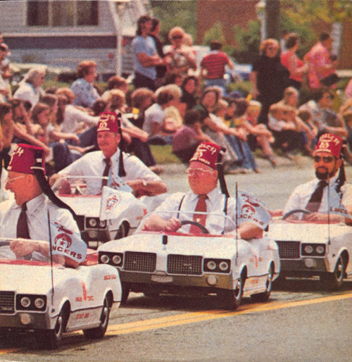 Dead Kennedys – Frankenchrist (LP used Canada 1985 w/ poster NM-/VG+)