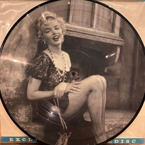 Marilyn Monroe - The Legend Lives On (1984, picture disc, NM/NM)