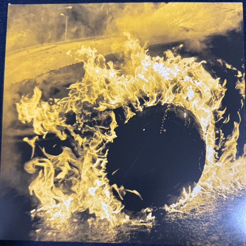 The Dead Weather - I Feel Love 7” on yellow vinyl Third Man NM/NM) 