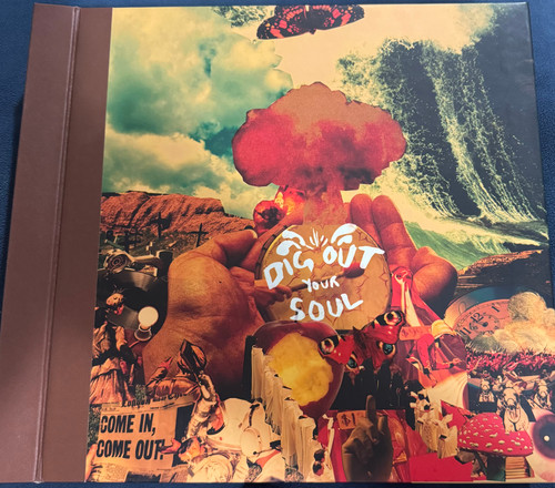 Oasis - Dig Out Your Soul Box Set (2008 Boxset 4LP/2 CDs/DVD Book NM/EX)