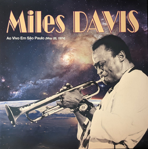 Miles Davis – Ao Vivo Em Sao Paulo (May 28, 1974)  (LP used unofficial live release in open shrink NM-/NM-)