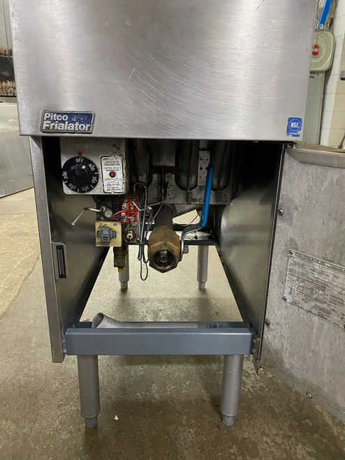 PITCO SG-14S 40 LB FRYER NATURAL GAS (GRW869) - Gillette Restaurant ...
