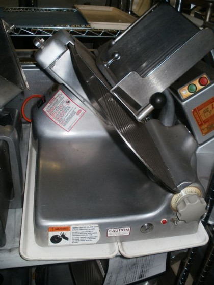 BERKEL BREAD SLICER MB 7/16 (no stickers) - Gillette Restaurant Equipment