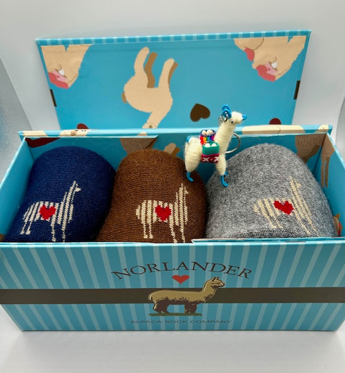 Free Shipping! Norlander Heavyweight Sock Gift Box *All Gift Boxes Come With A Free Alpaca Keychain*