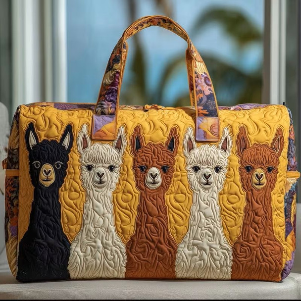 Colorful Alpaca Design 3D Quilted Travel Bag, Suitable for Beach Camping And Vacations, an Ideal Choice for Relaxing Trips And Exercise