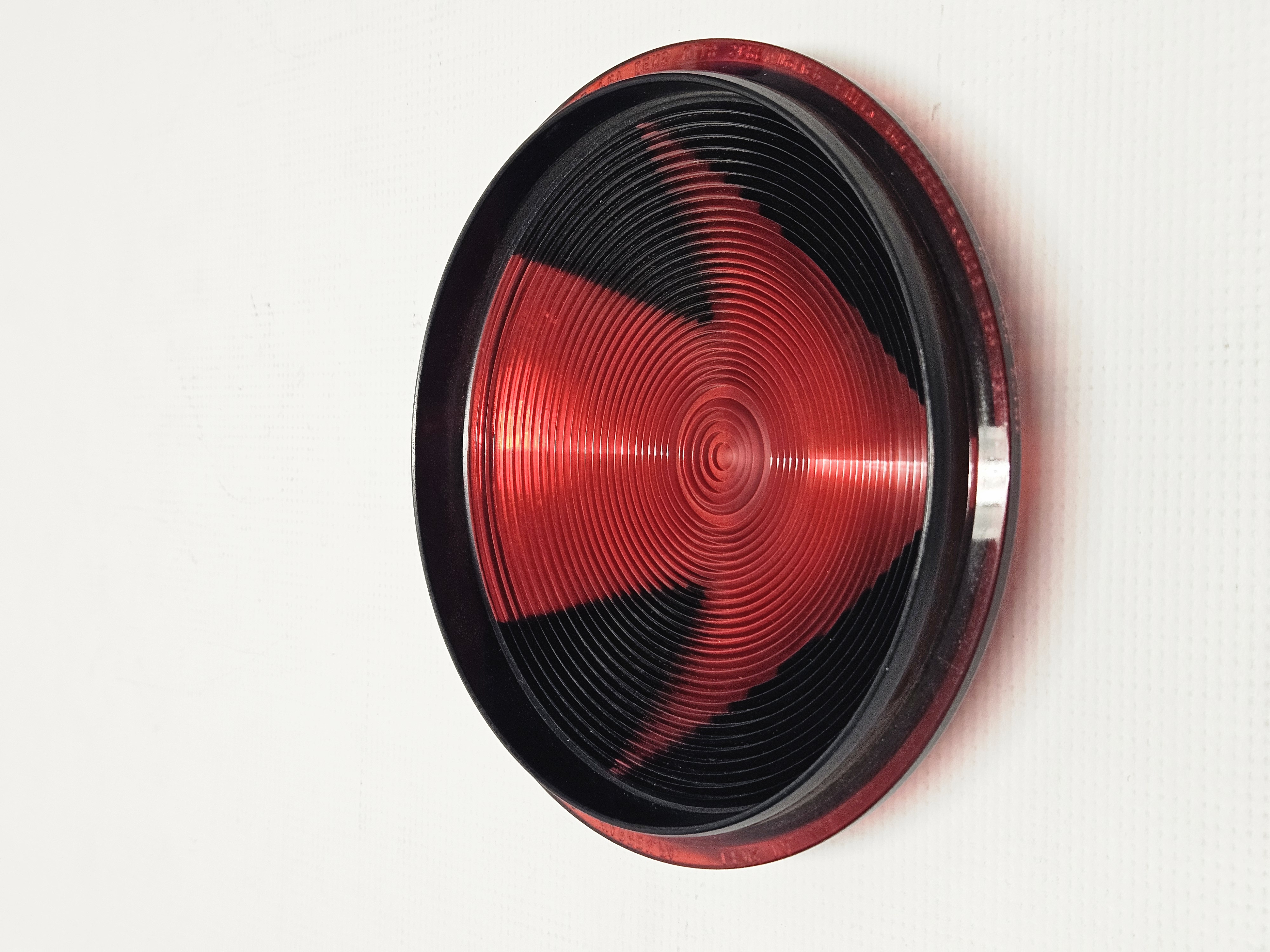 Betts Industries 920156 Betts 920156 Red Arrow Lens for 77 Series
