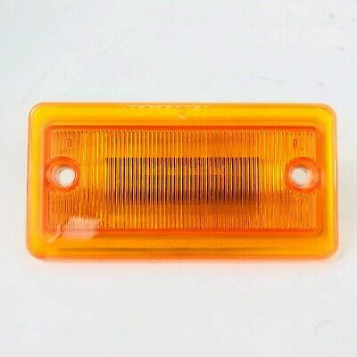 Automann 564.46068 Freightliner Columbia / Century Cab Marker Lamp