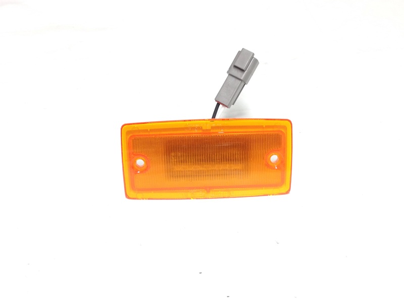 Truck-Lite 25023Y Truck-Lite 25023Y Model 25 (Flat) LED Clearance