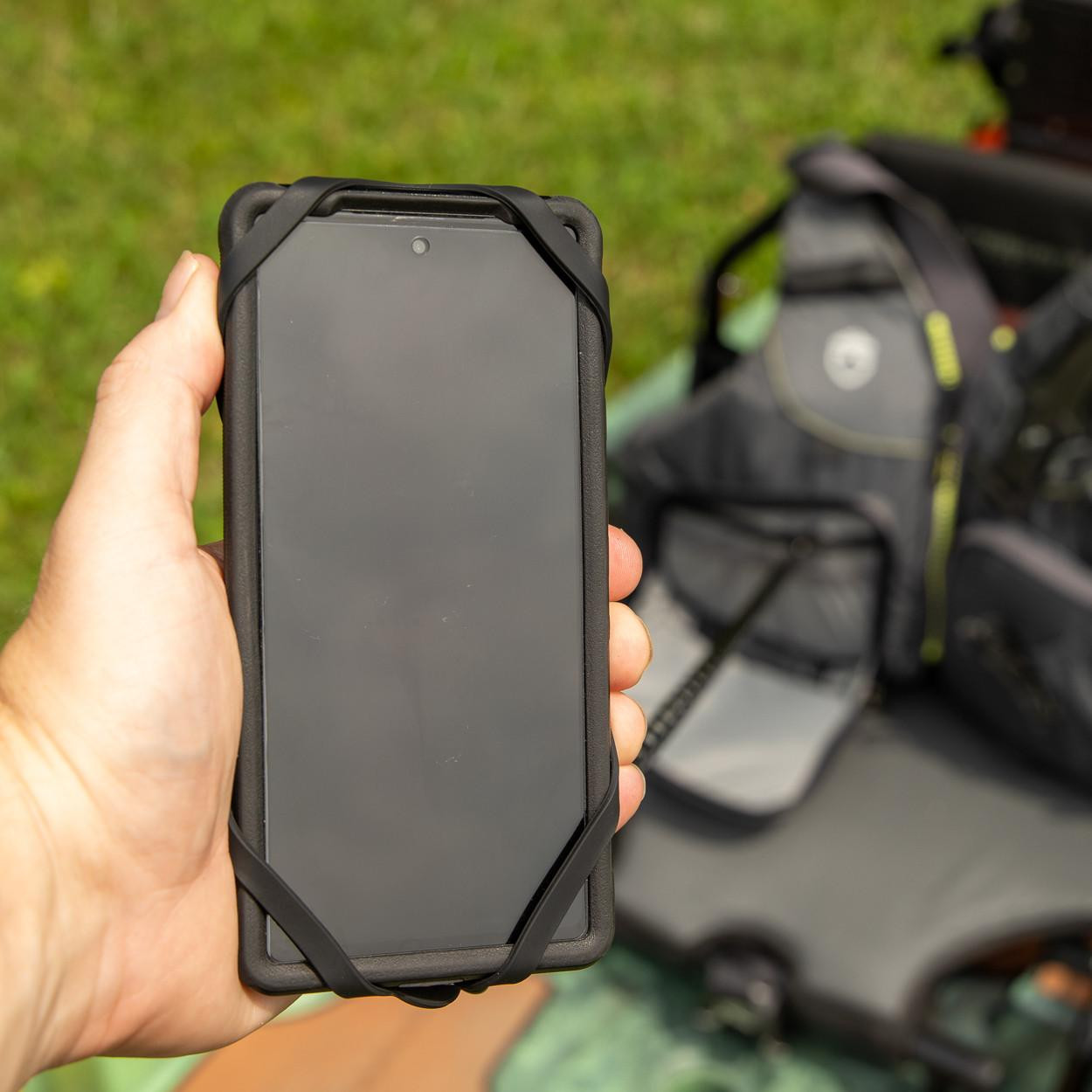 スマホアクセサリー KH x NODZOKU \" mobile harness \" YakAttack® Universal Smartphone Harness with Tether - Fishing and