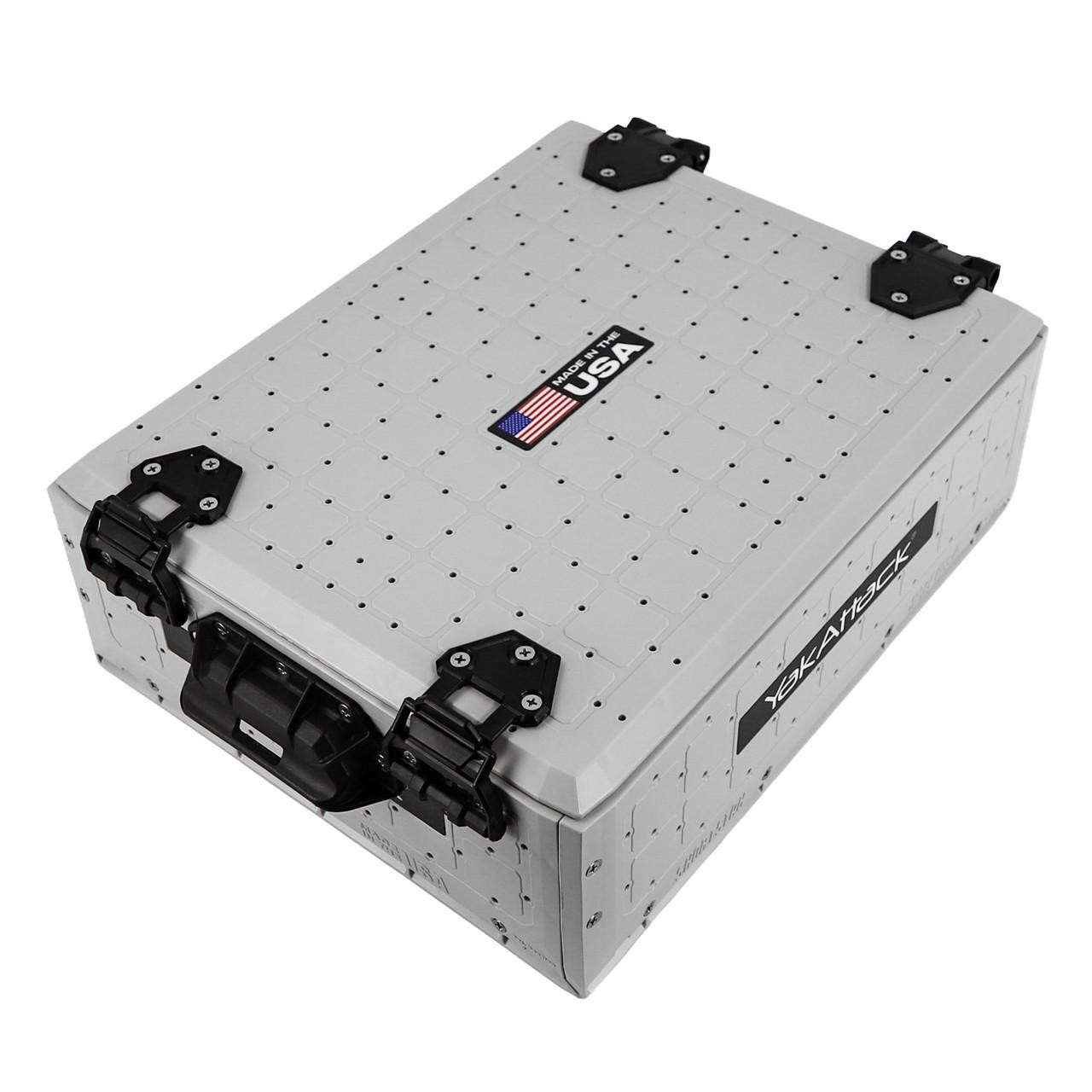 Front top right view of the ShortStak SOLO Storage Box 13" x 16", Overcast Grey