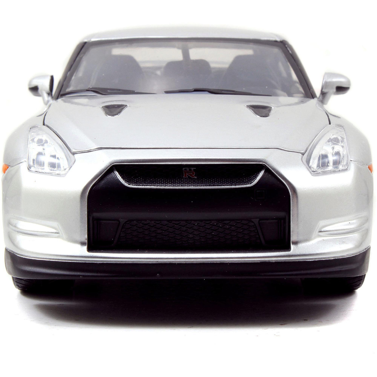 ミニカー JADA JDM Nissan GT-R (R35) 1/24 Amazon.com: JADA Fast & Furious 1:24 2009 Brian's Nissan GT
