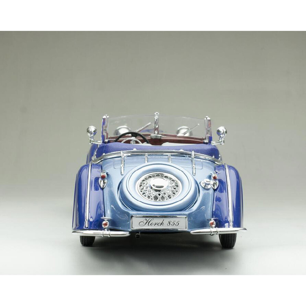 1939 Horch 855 Roadster - Blue 1:18 Scale Diecast Replica Model by Sunstar