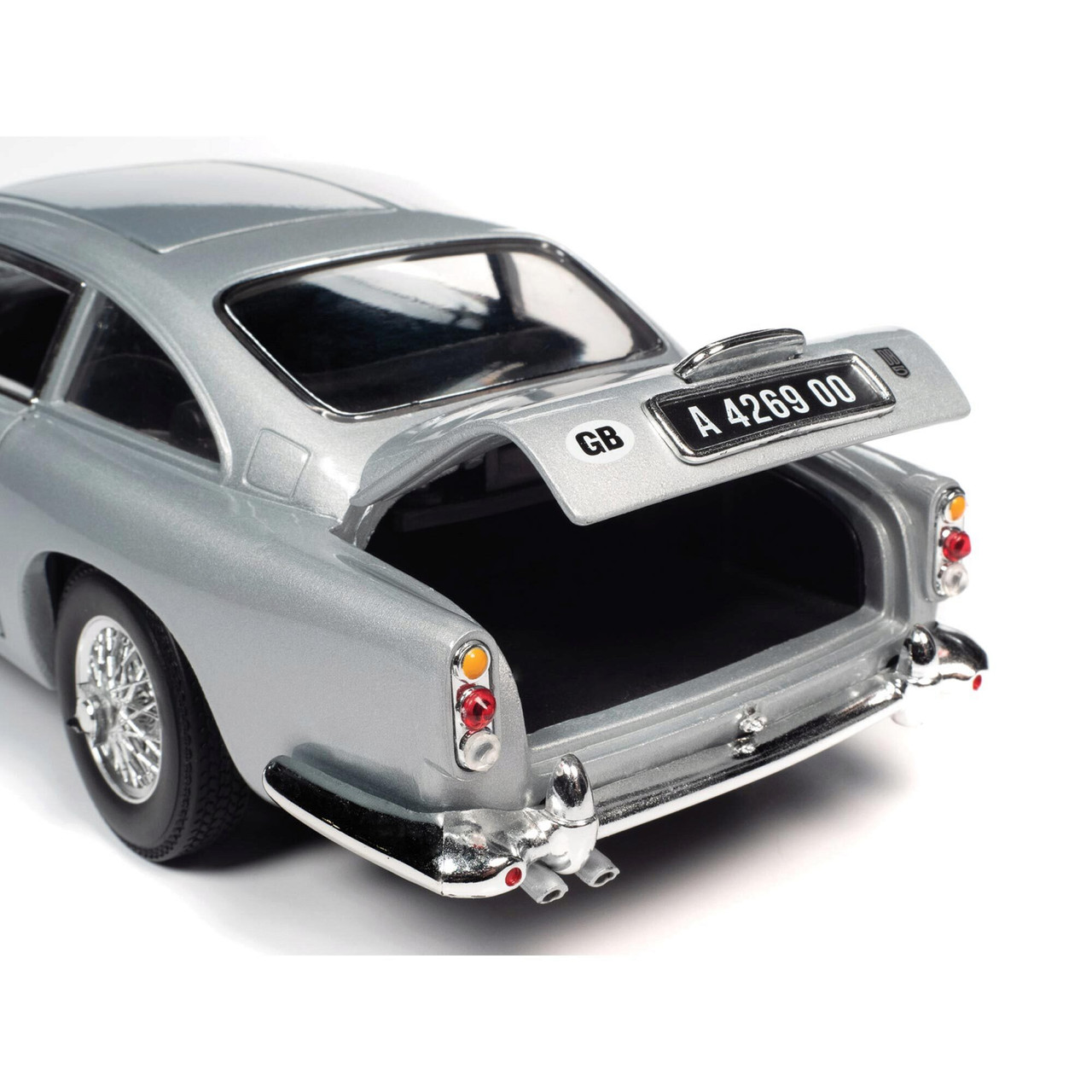 James Bond 1965 Aston Martin DB5 Coupe (No Time to Die) 1:18 Scale