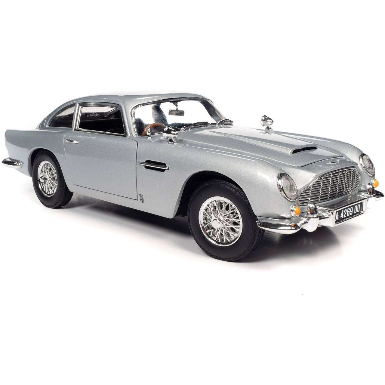 James Bond 1965 Aston Martin DB5 Coupe (No Time to Die) 1:18 Scale