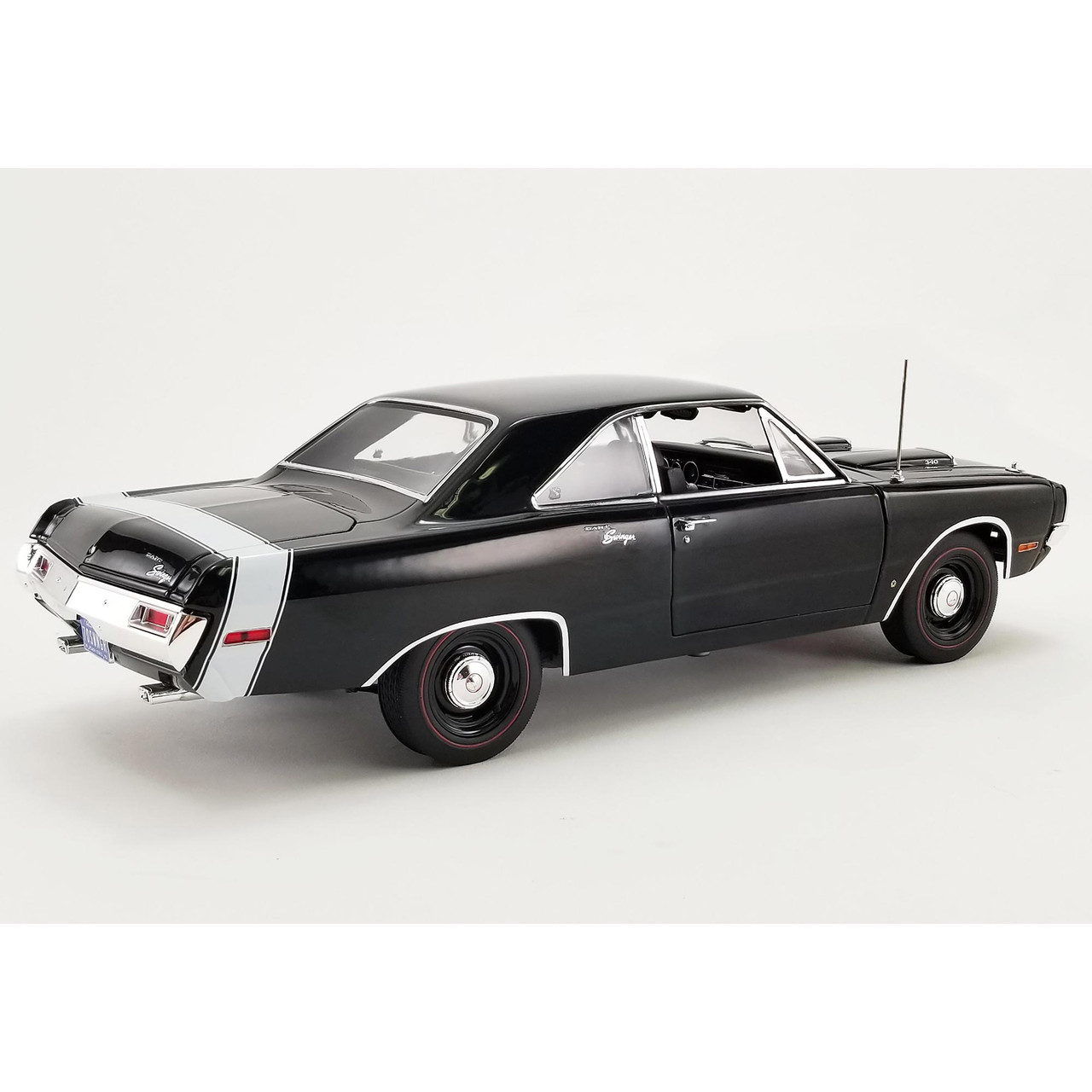 1970 Dodge Dart Swinger - Hardtop 118 Scale Diecast Model by Acme Fairfield Collectibles picture