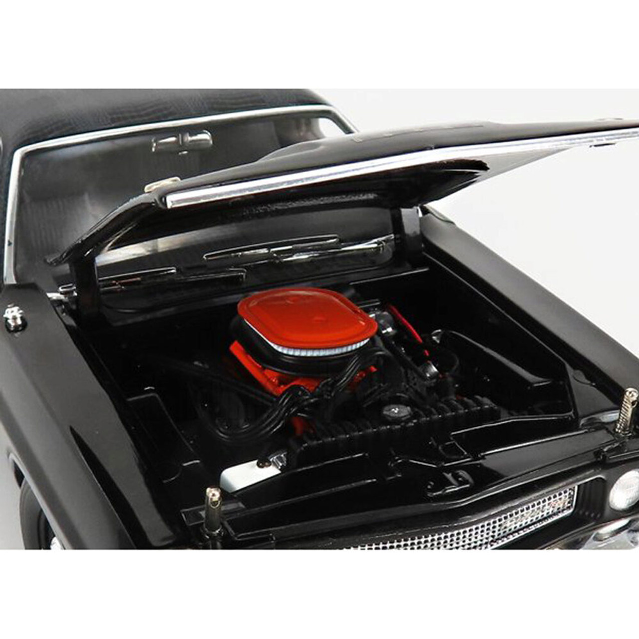 1970 Challenger R/T 426 HEMI The Black Ghost Black with White Tail Stripe  1/18 Diecast Model Car by Greenlight 13614