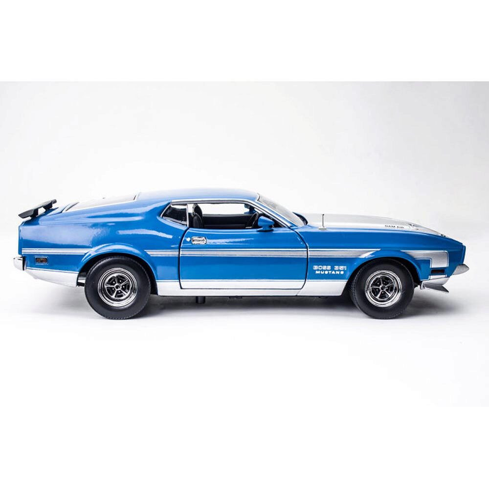 1971 Ford Mustang BOSS 351 Grabber Blue Diecast Model Car | Sunstar
