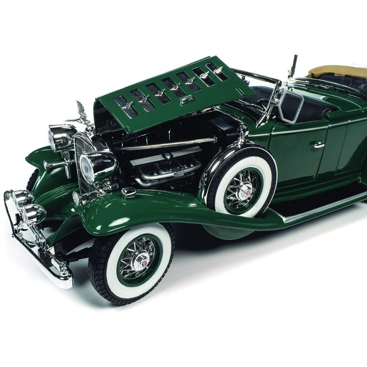 1932 Cadillac V16 Phaeton 1:18 Scale Diecast Model Car by Auto World