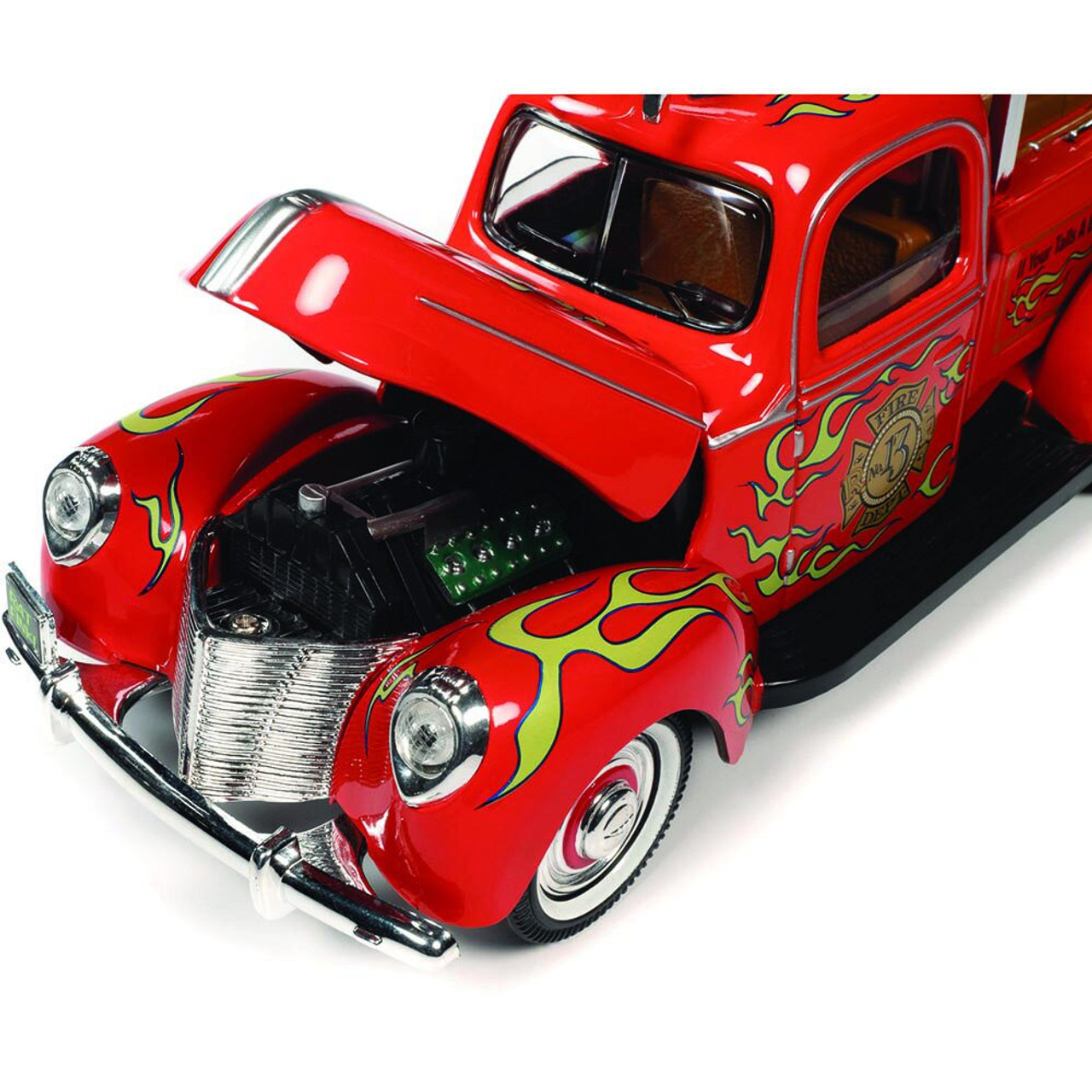 Rat Fink Fire Truck w/Resin Figure 1:18 Scale Diecast Model Truck by Auto  World