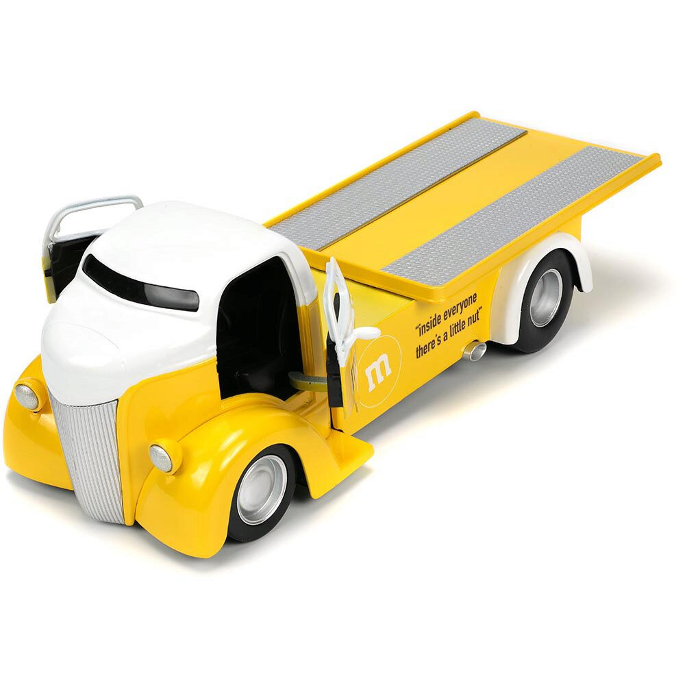 1947 Ford COE Flatbed with Yellow M&M's Figure | Jada Toys