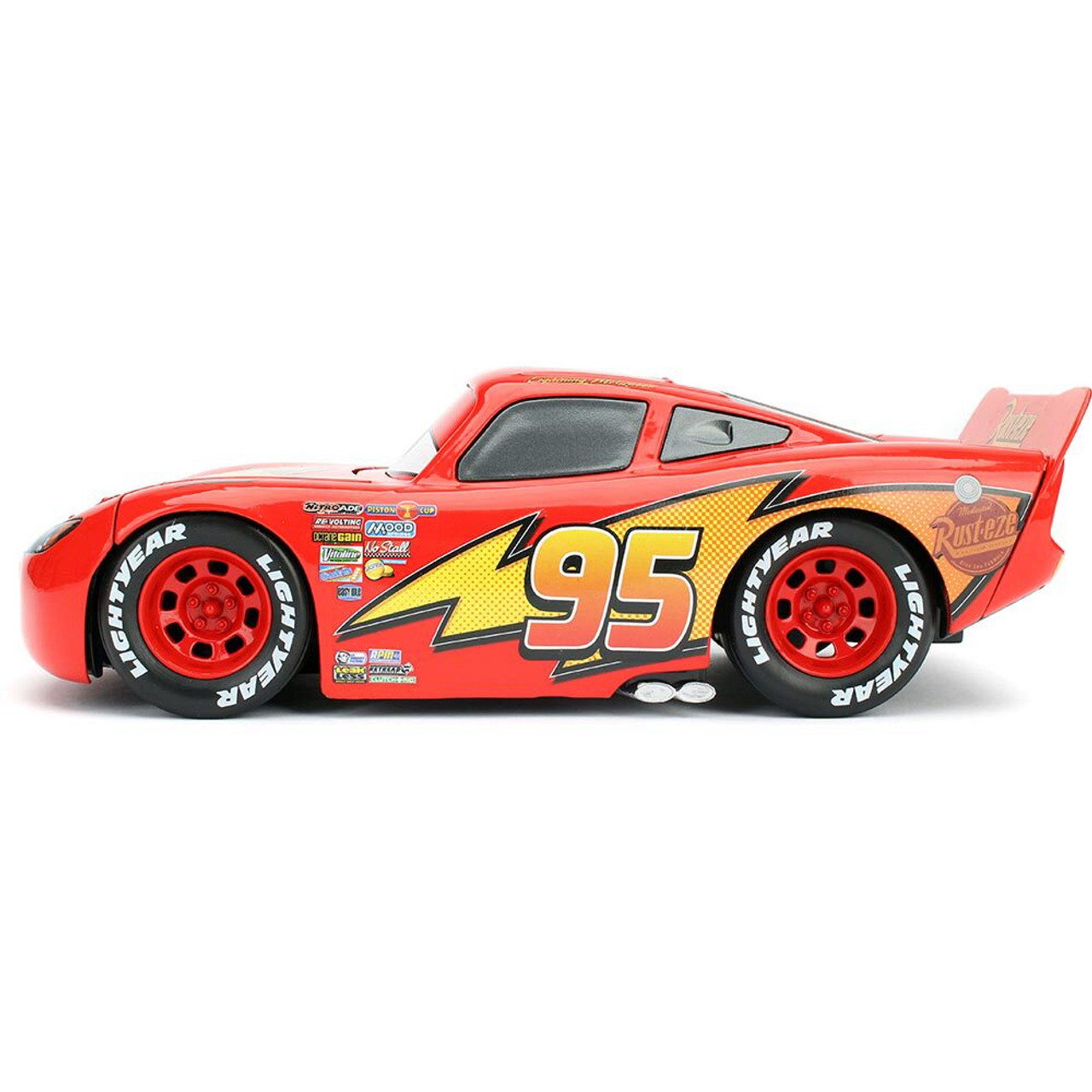 Disney Pixar Cars 1:24 Lightning McQueen Die-cast Car with Tire