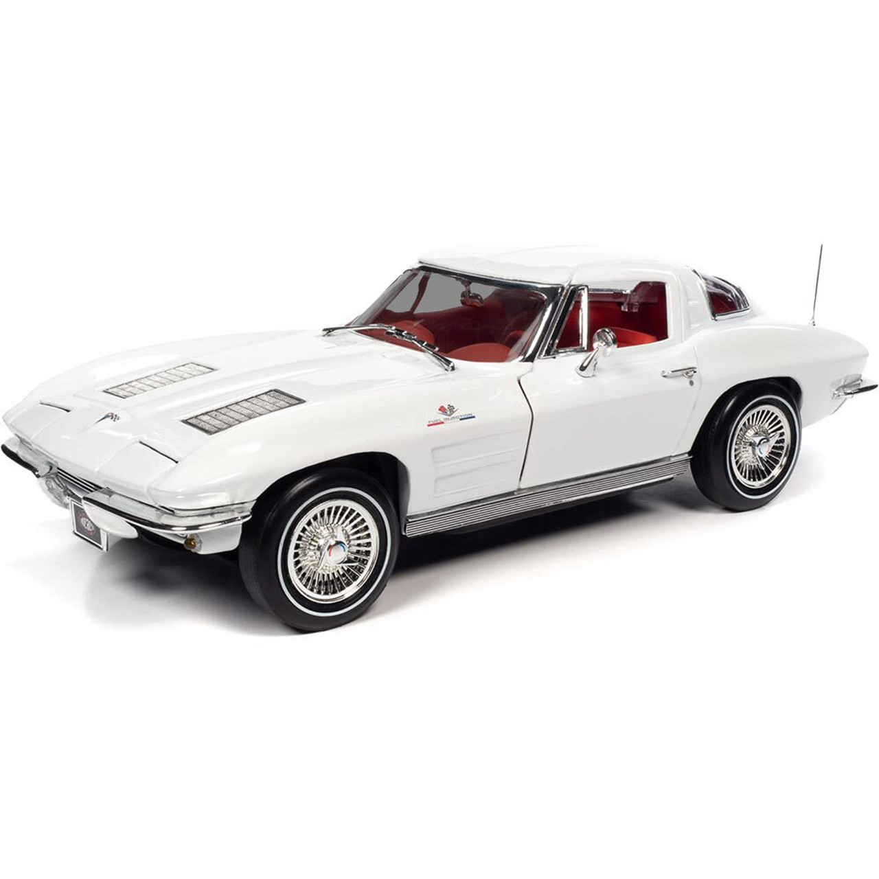 1963 Chevrolet Corvette Split Window Coupe (MCACN) - Ermine White