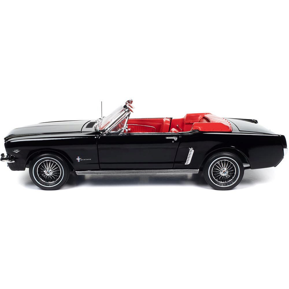 1964.5 Ford Mustang Convertible Raven Black | American Muscle - Ertl
