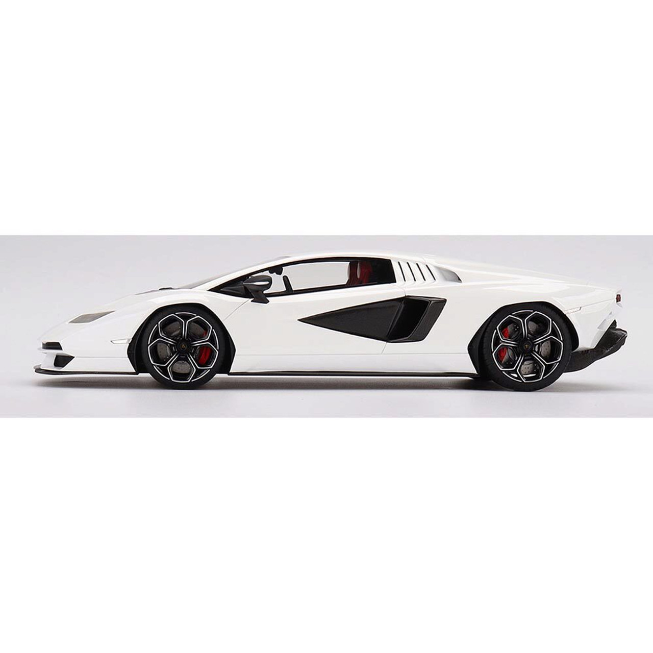 Lamborghini Countach LPI 800-4 Bianco Siderale | Top Speed